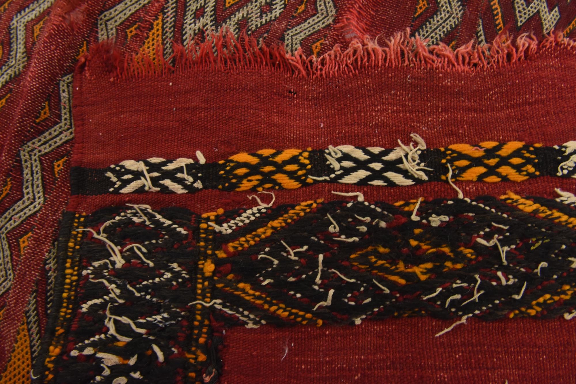 4' 8 x 6' 5 Hand Woven Moroccan Wool Rug