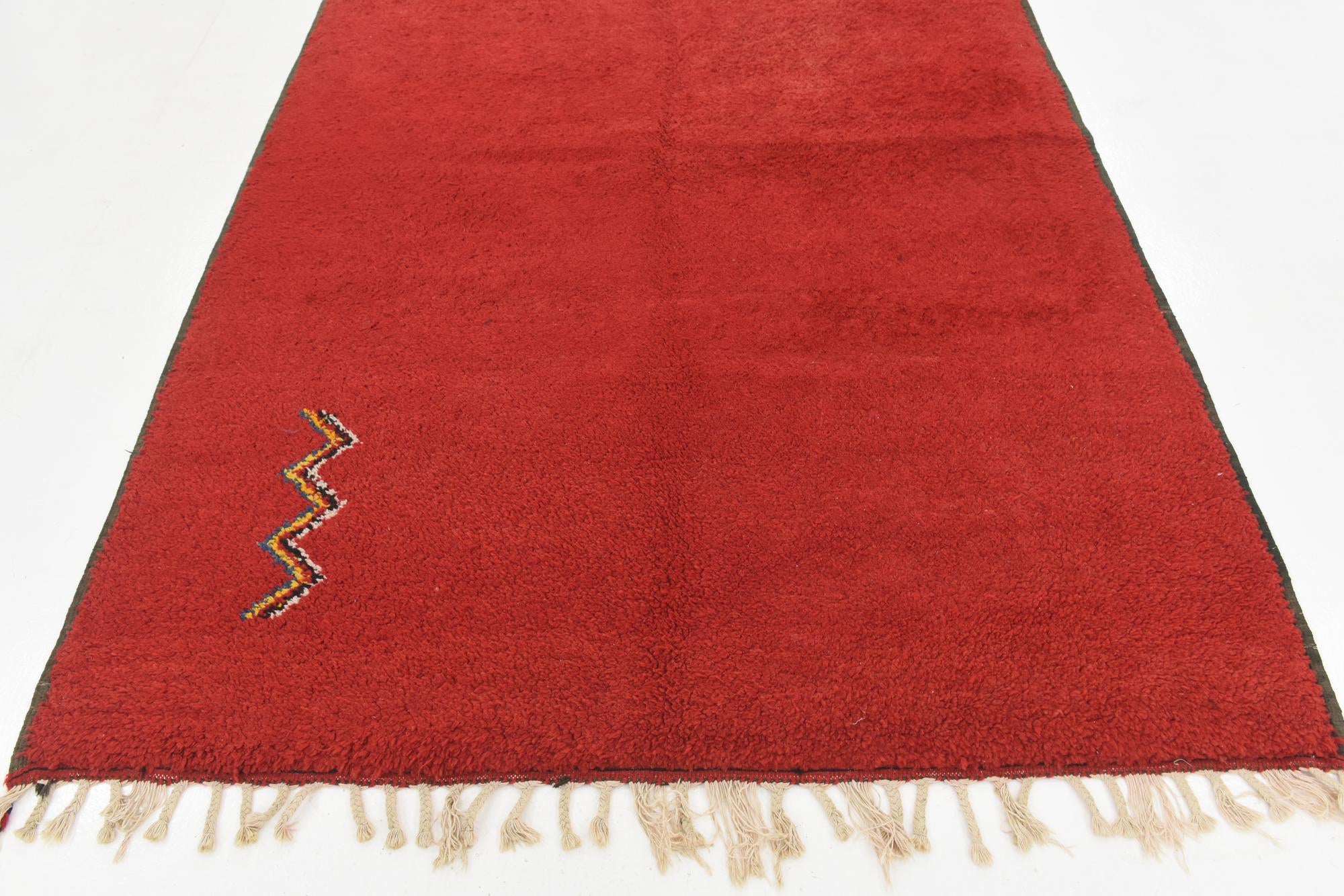 5' 8 x 8' 2 Hand Knotted Moroccan Wool Rug