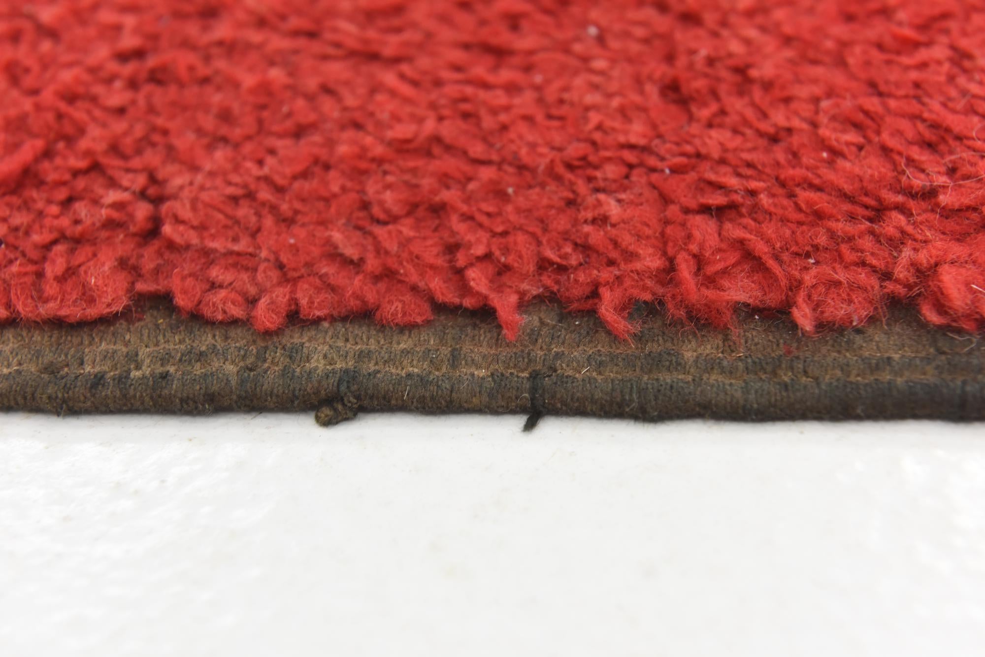 5' 8 x 8' 2 Hand Knotted Moroccan Wool Rug