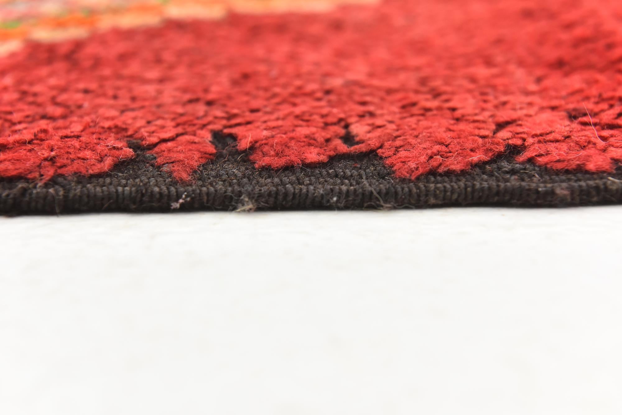 5' 9 x 9' 4 Hand Knotted Moroccan Wool Rug