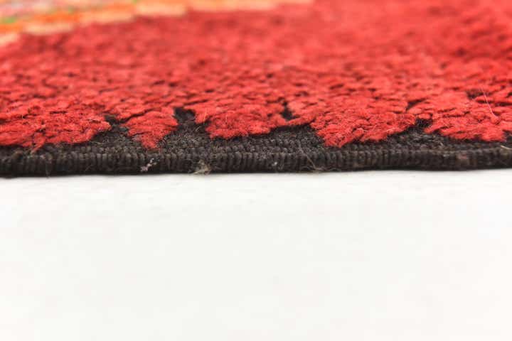 5' 9 x 9' 4 Hand Knotted Moroccan Wool Rug