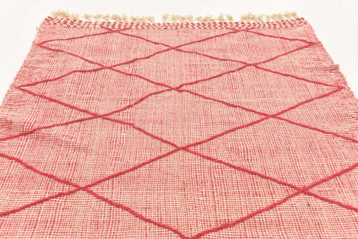 4' 9 x 8' 5 Hand Knotted Moroccan Wool Rug