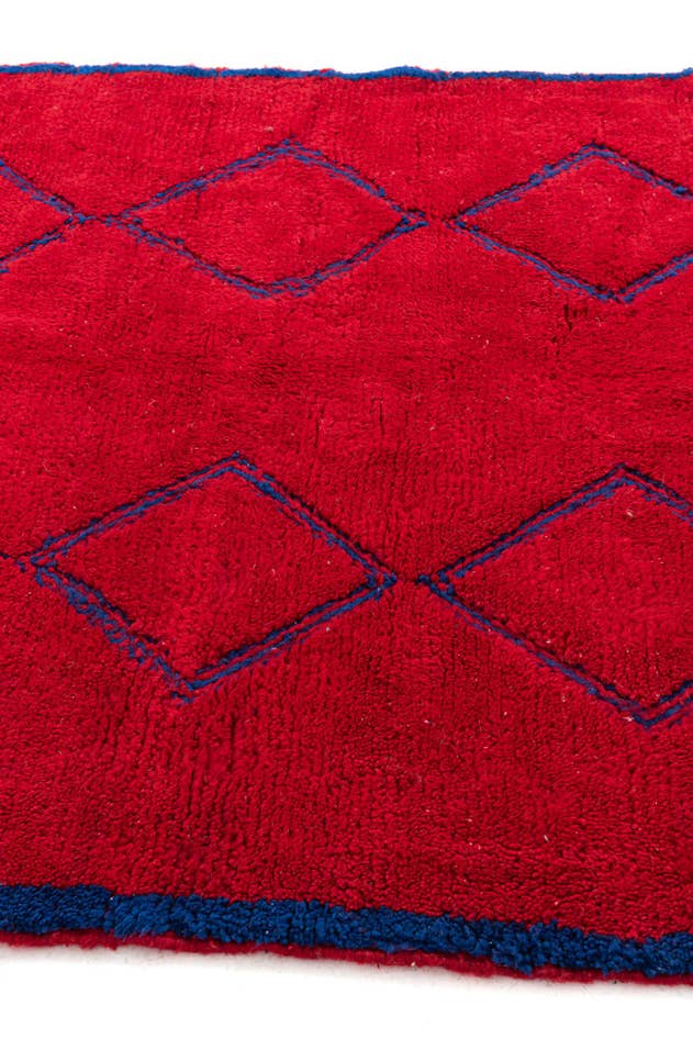 Detail image of 5' 10 x 7' 6 Hand Knotted Moroccan Wool Rug