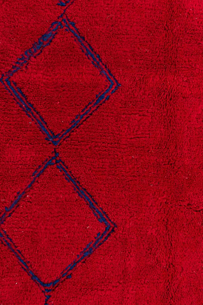 5' 10 x 7' 6 Hand Knotted Moroccan Wool Rug