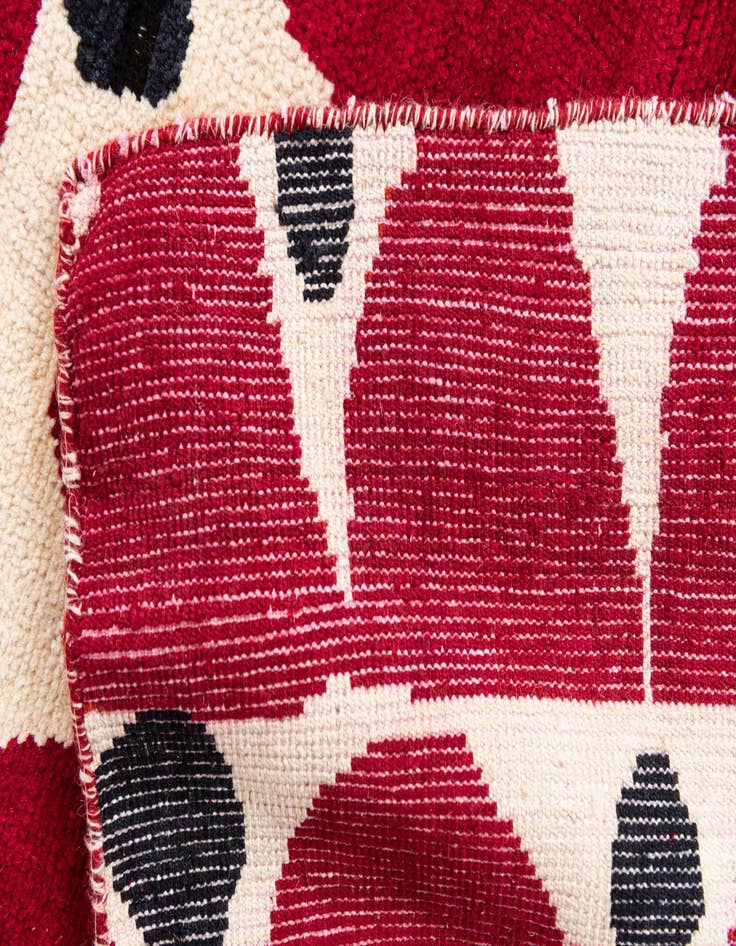 Detail image of 6' 5 x 9' 10  Hand Knotted Moroccan Wool Rug