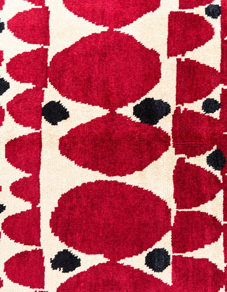 Detail image of 5' 4 x 8'  Hand Knotted Moroccan Wool Rug