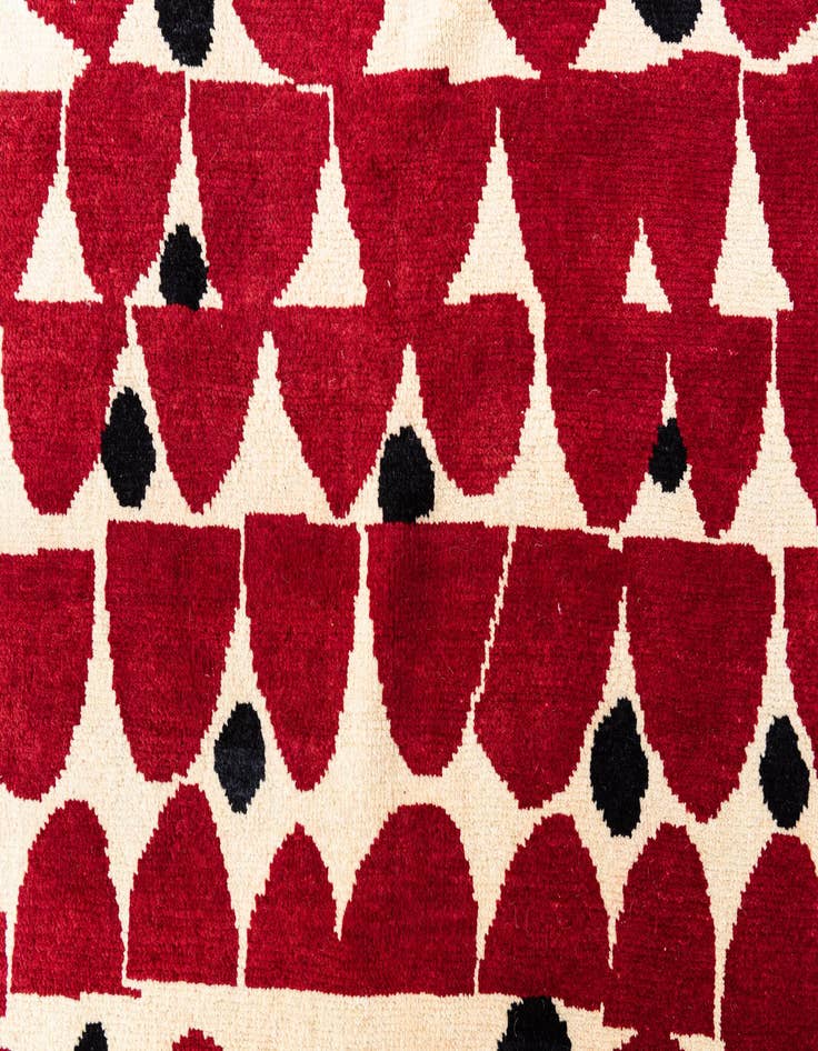 Detail image of 6' 3 x 10'  Hand Knotted Moroccan Wool Rug