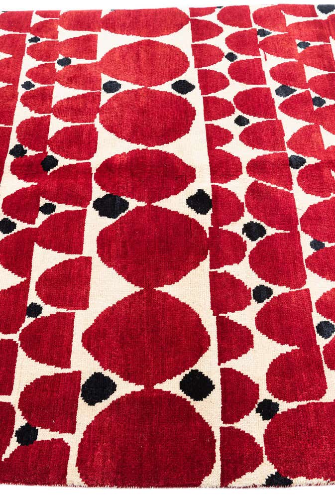 5' 5 x 7' 10 Hand Knotted Moroccan Wool Rug