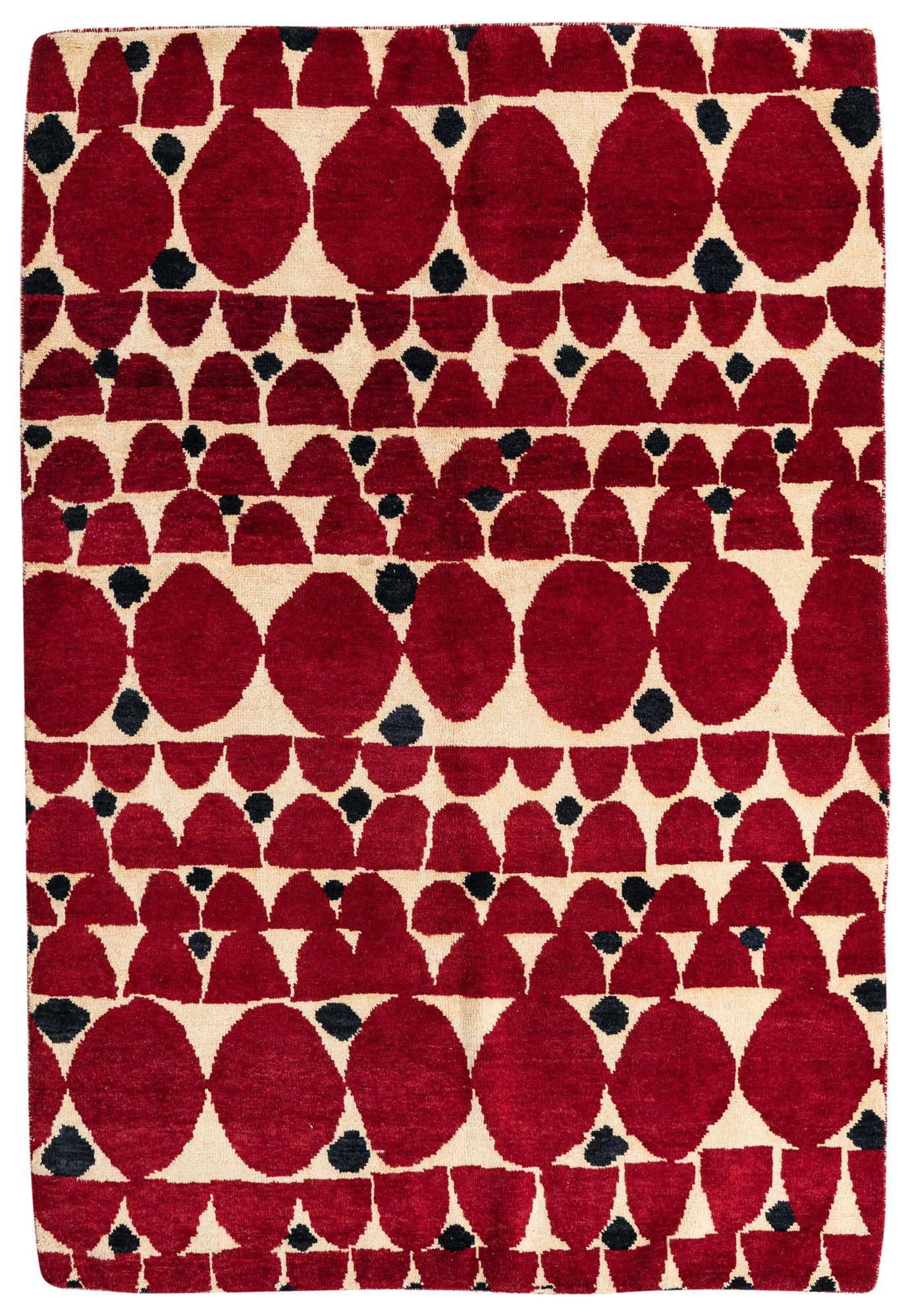 5' 7 x 8' 2 Hand Knotted Moroccan Wool Rug