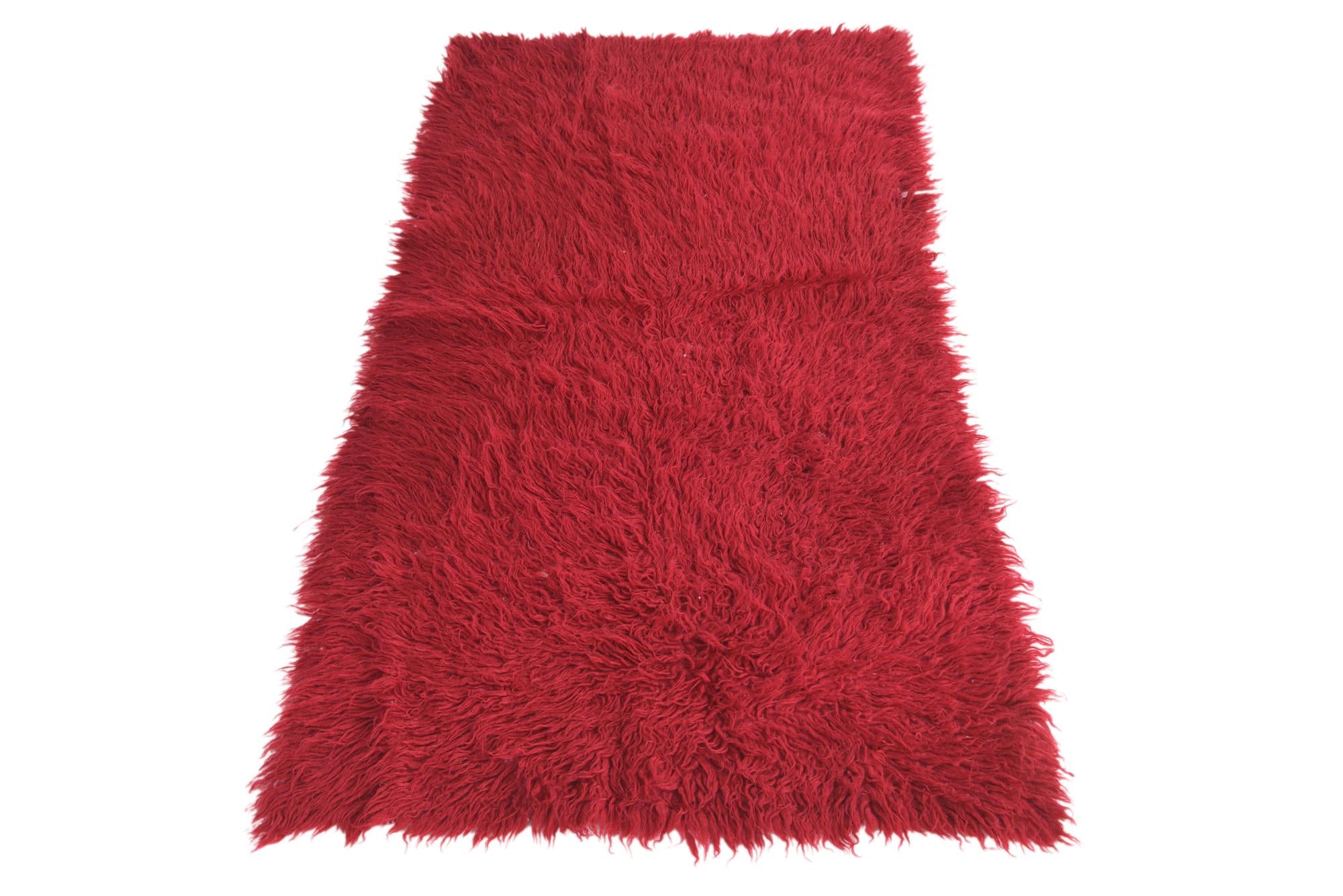 2' 6 x 4' 9 Hand Knotted Moroccan Wool Rug