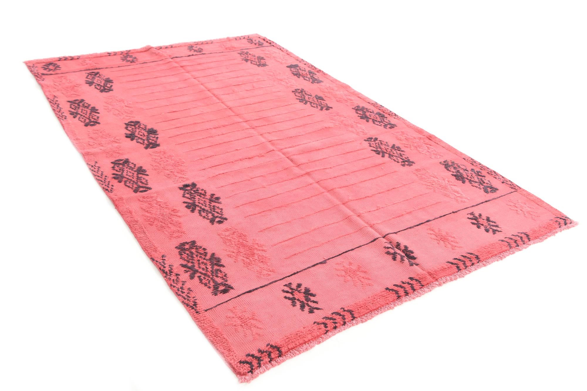 5' 4 x 8' 4 Hand Knotted Moroccan Wool Rug