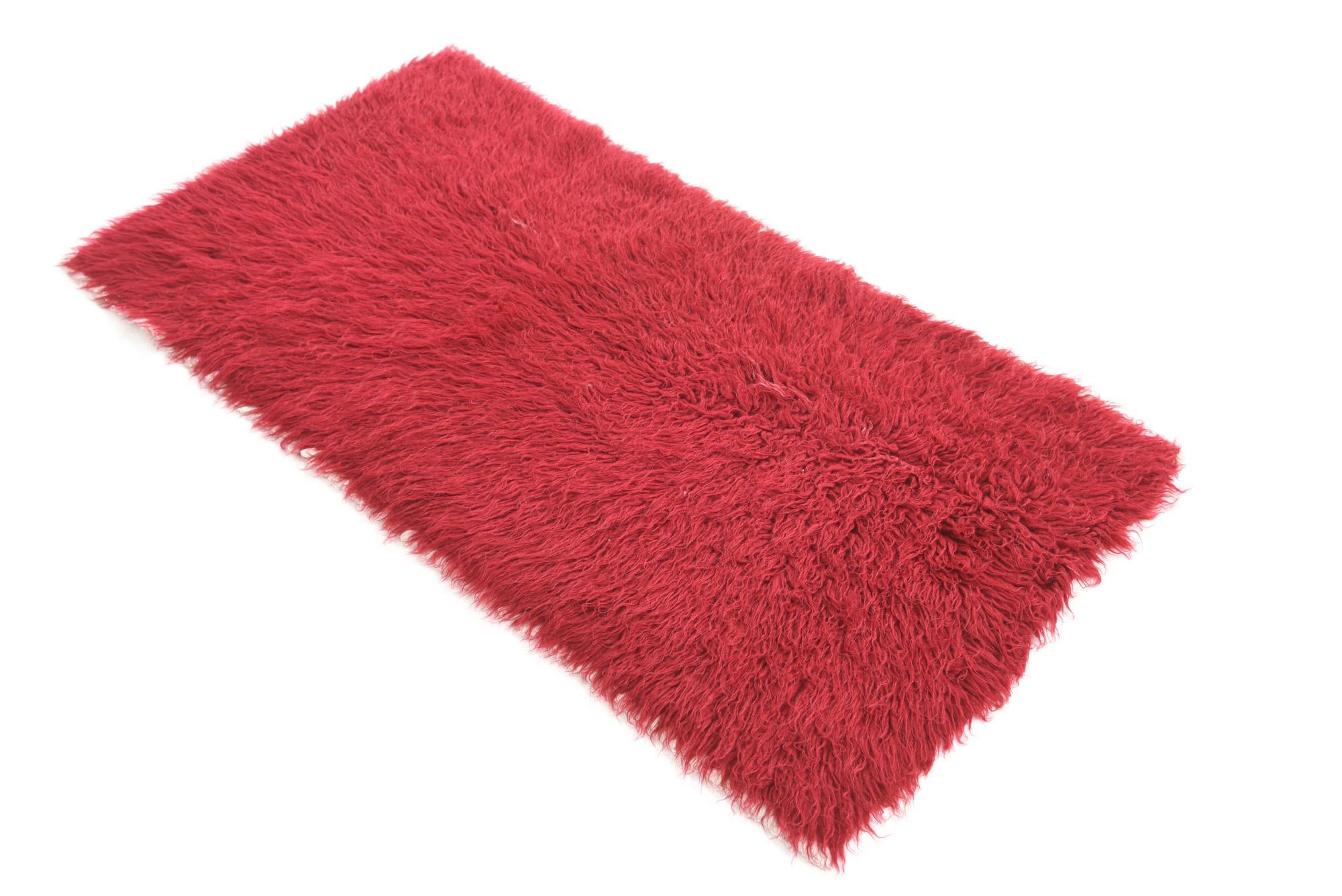 2' x 3' 8 Hand Knotted Moroccan Wool Rug