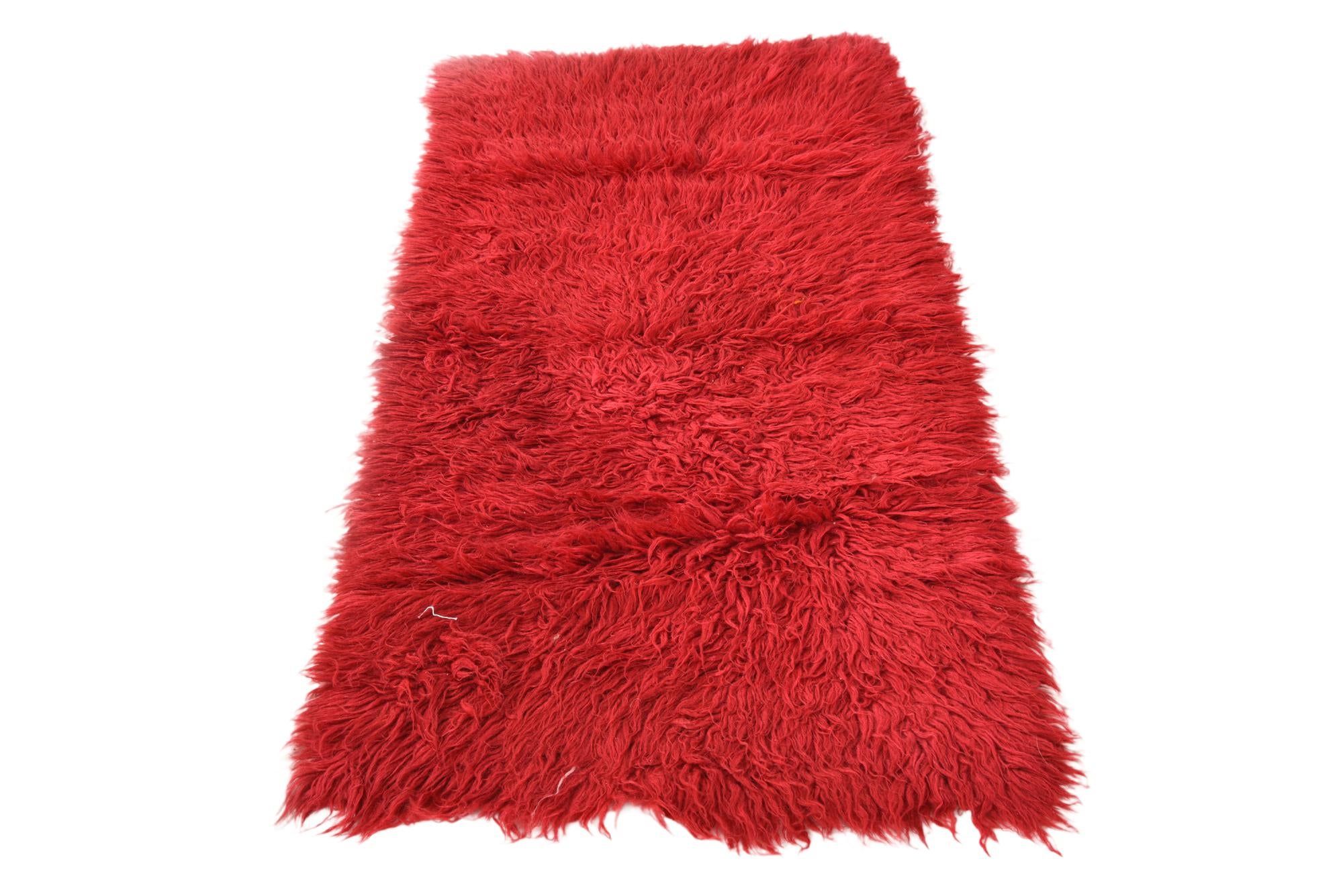 2' 5 x 4' 8 Hand Knotted Moroccan Wool Rug