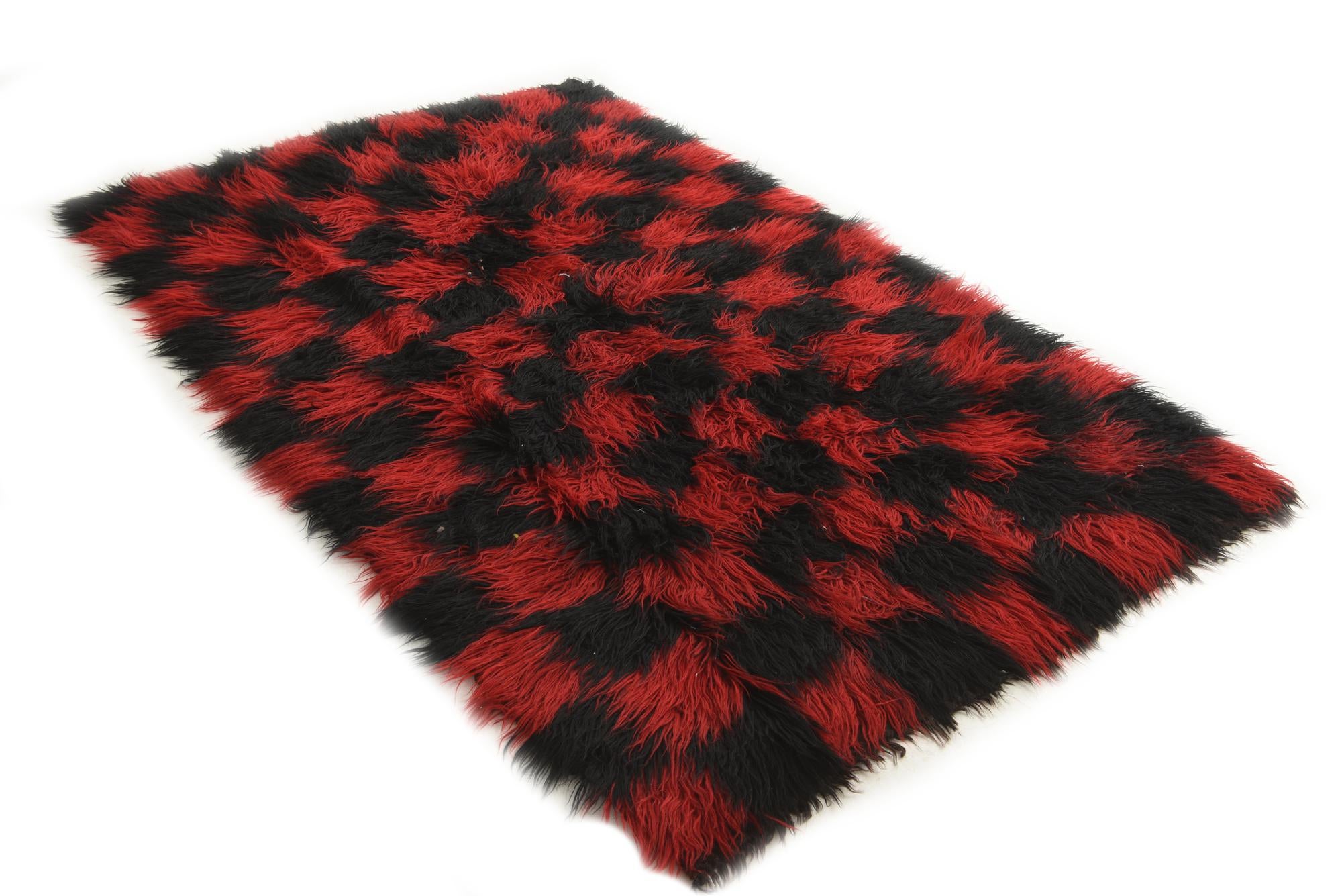 6' 1 x 8' 6 Hand Knotted Moroccan Wool Rug