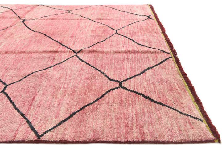 5' 10 x 7' 9 Hand Knotted Moroccan Wool Rug