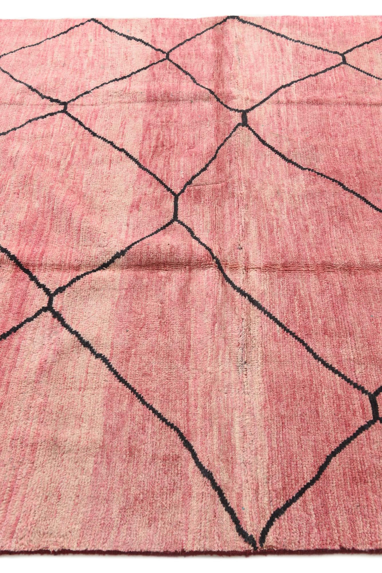 5' 10 x 7' 9 Hand Knotted Moroccan Wool Rug