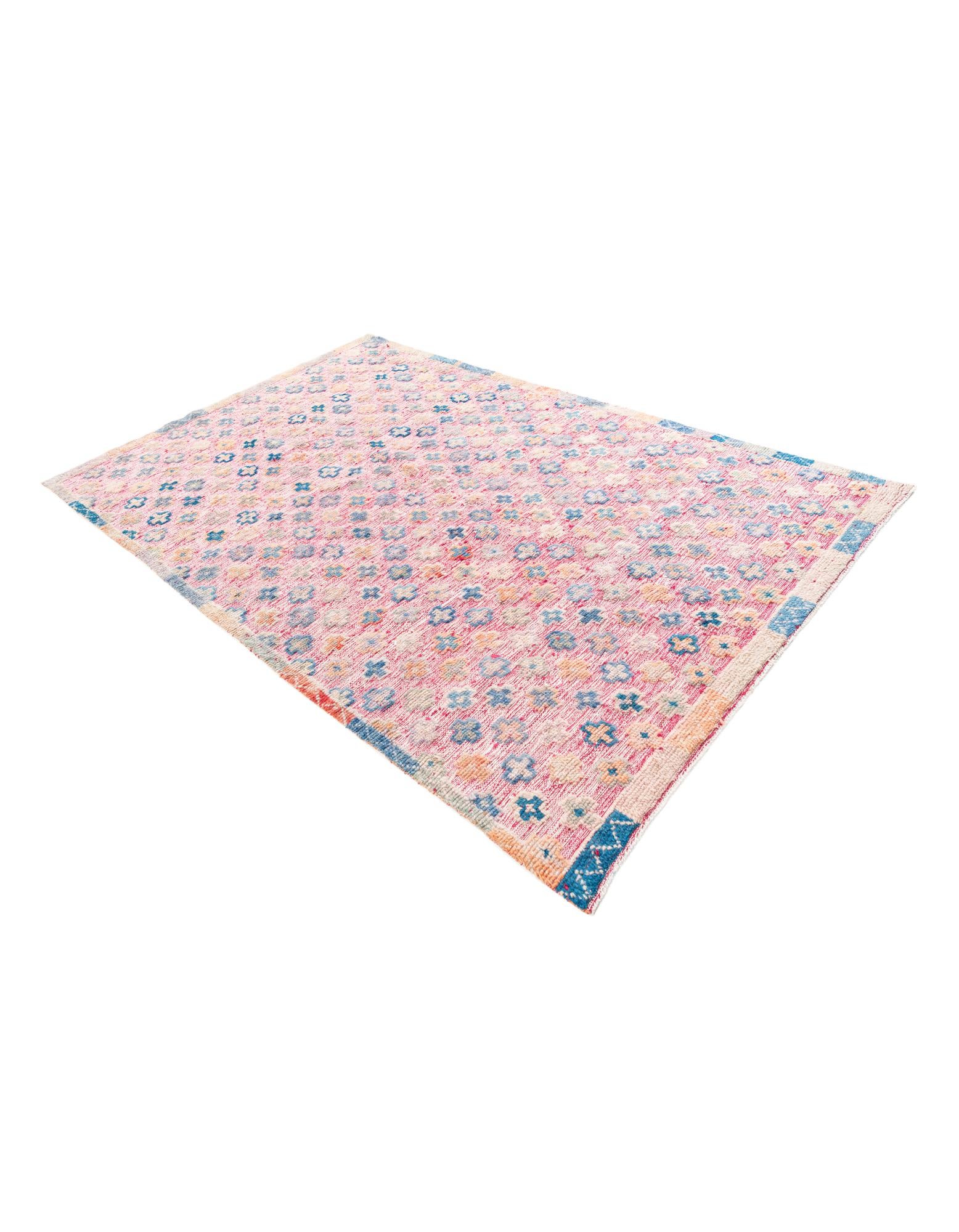 5' 6 x 8' 4 Hand Knotted Moroccan Wool Rug