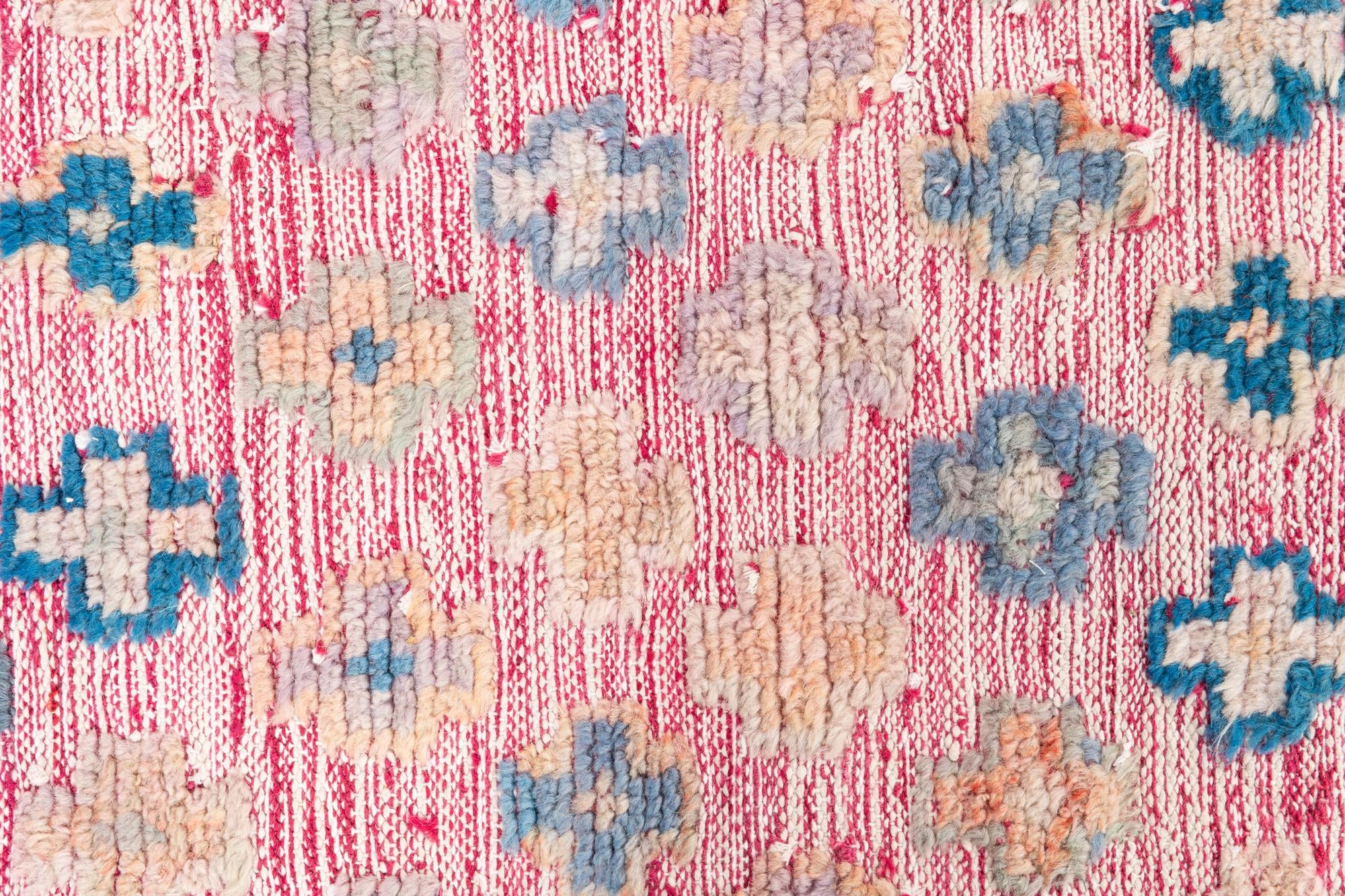 5' 6 x 8' 4 Hand Knotted Moroccan Wool Rug