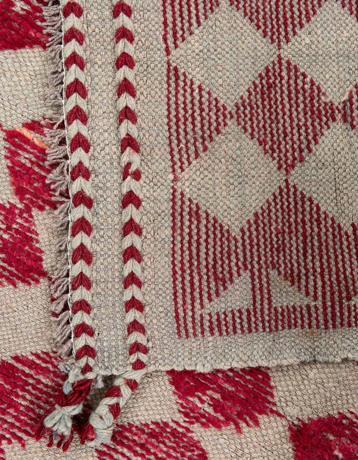 Detail image of 5' x 7' 4  Hand Knotted Moroccan Wool Rug