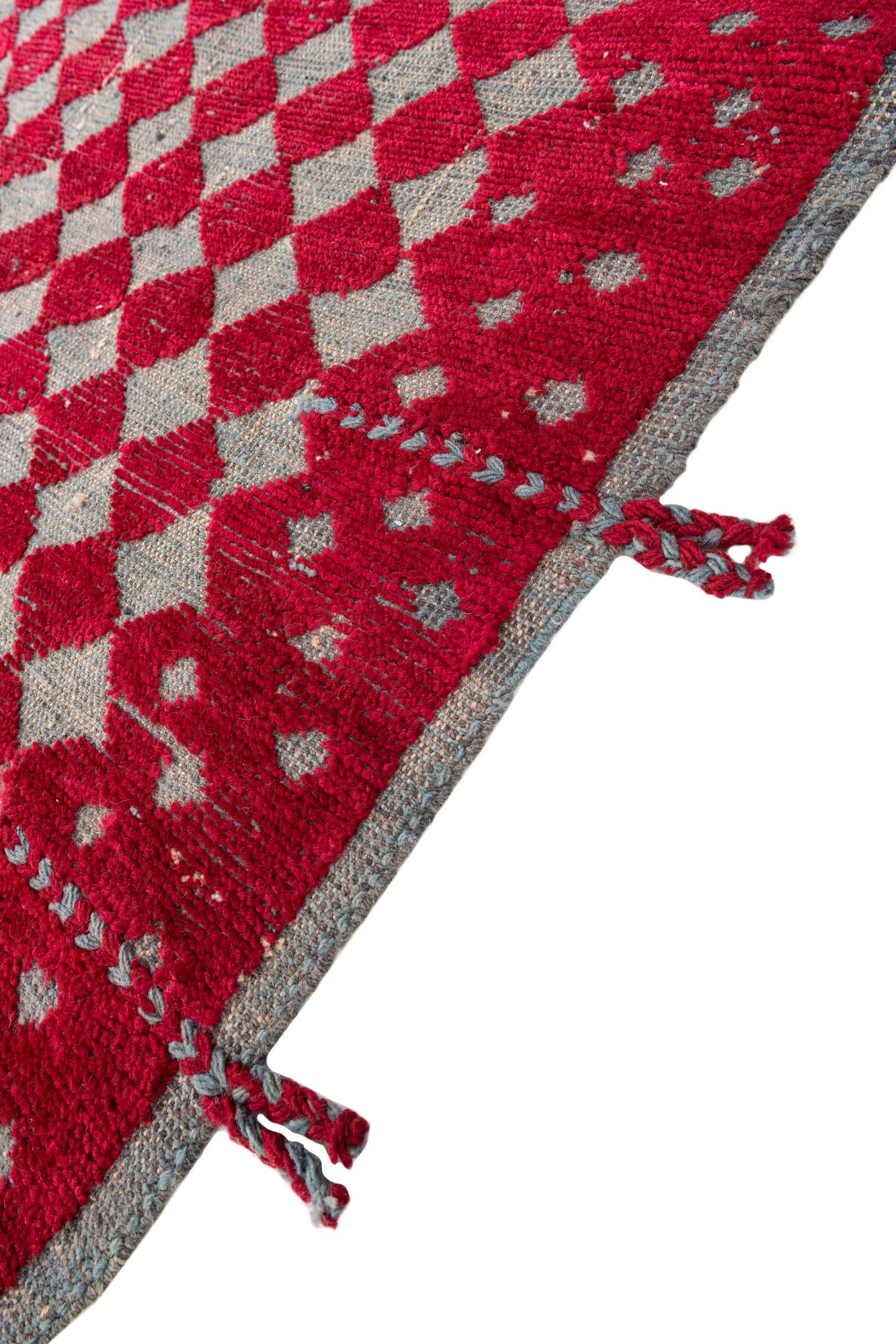 5' 9 x 8' Hand Knotted Moroccan Wool Rug