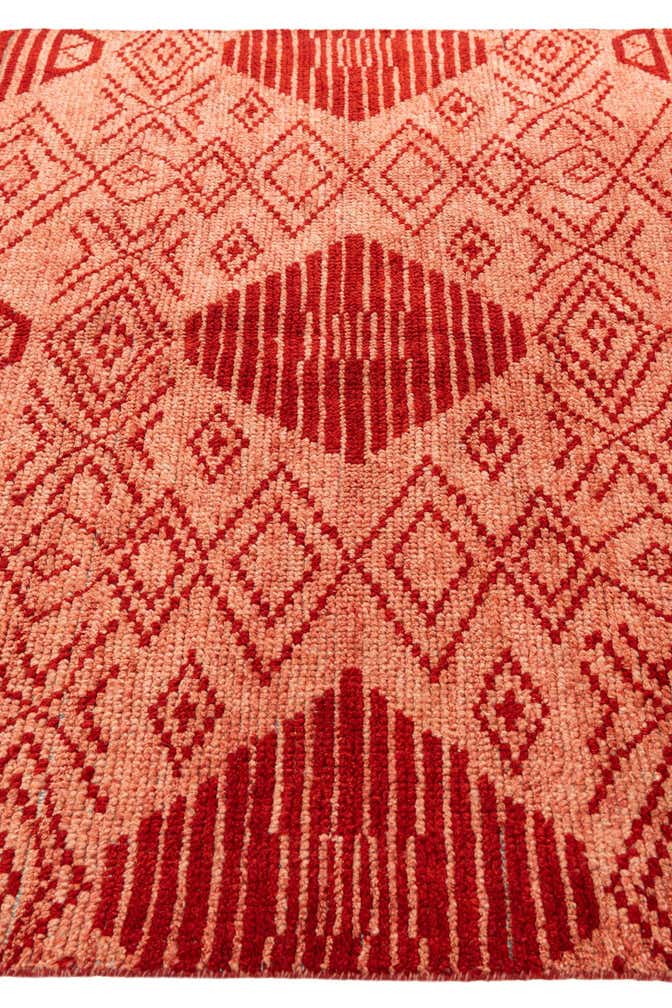 5' 10 x 8' 10 Hand Knotted Moroccan Wool Rug