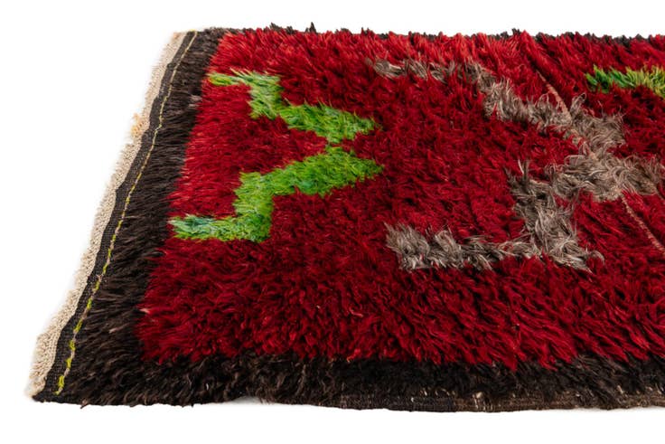 Detail image of 2' 10 x 4' 1 Hand Knotted Moroccan Wool Rug