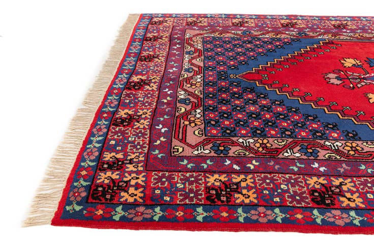 Detail image of 6' 8 x 9' 11 Hand Knotted Moroccan Wool Rug