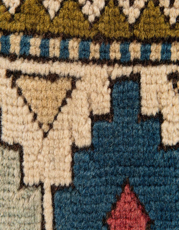 Detail image of 6' 8 x 9' 6 Hand Knotted Moroccan Wool Rug