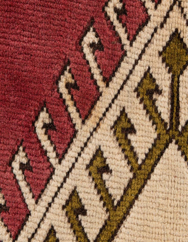 Detail image of 6' 8 x 9' 6 Hand Knotted Moroccan Wool Rug