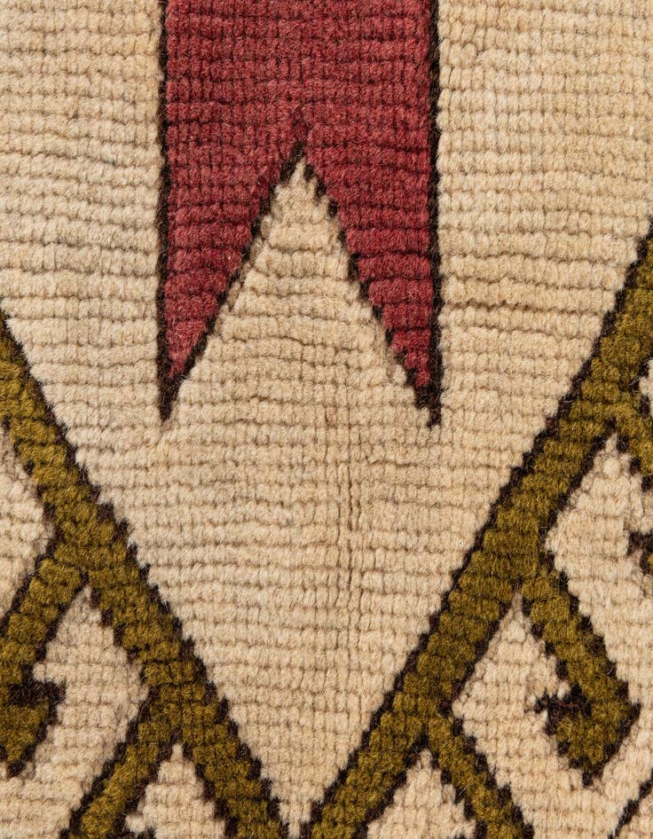 Detail image of 6' 8 x 9' 6 Hand Knotted Moroccan Wool Rug