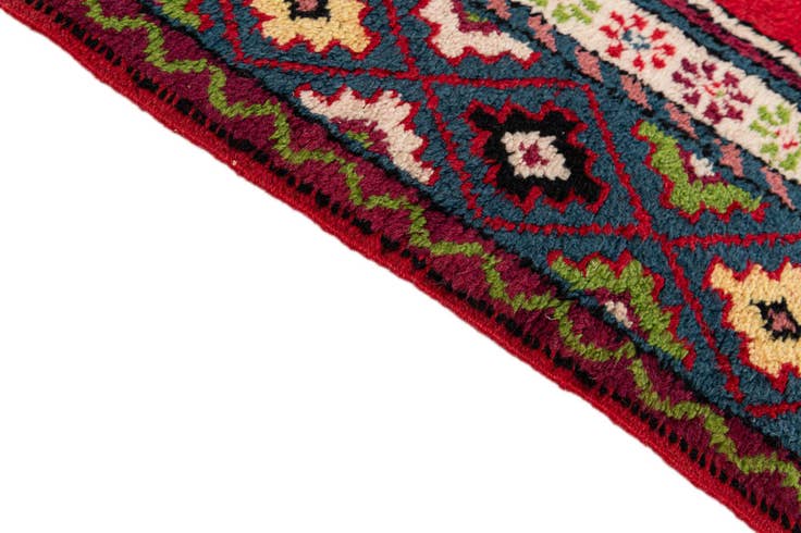 Detail image of 6' 8 x 10' 5 Hand Knotted Moroccan Wool Rug