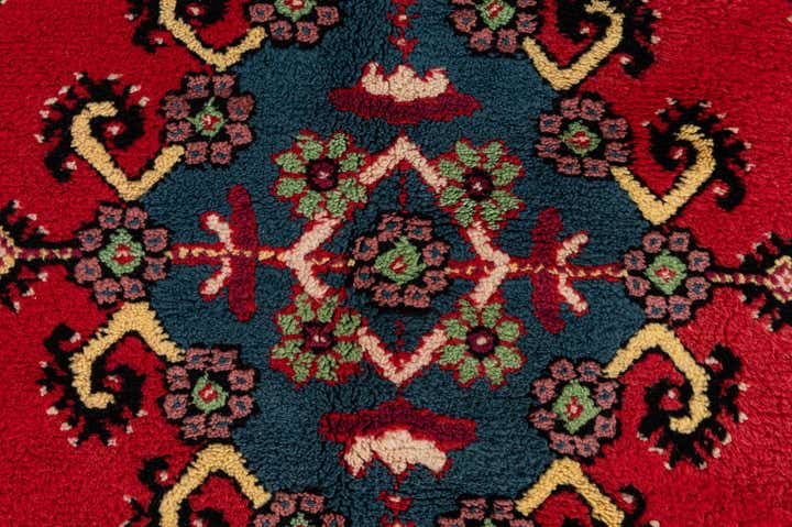 6' 8 x 10' 5 Hand Knotted Moroccan Wool Rug