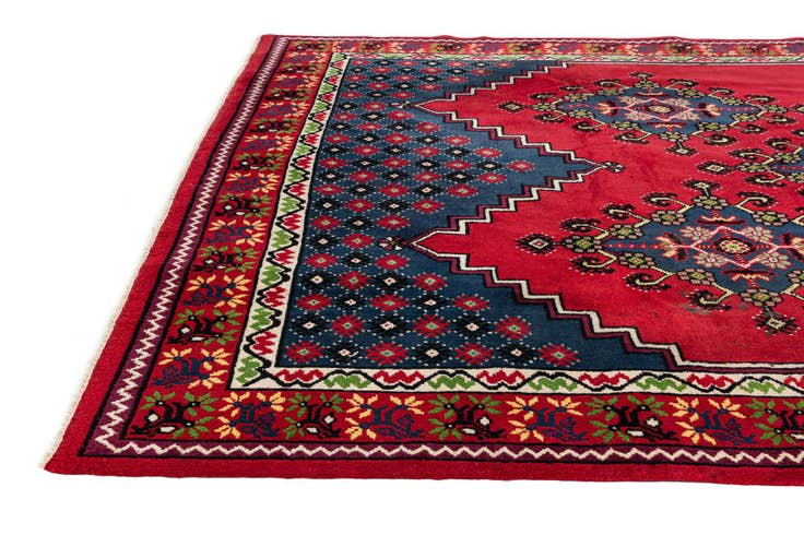 Detail image of 6' 8 x 10' 5 Hand Knotted Moroccan Wool Rug