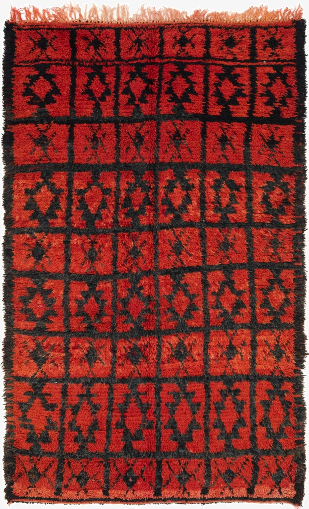 4' x 6' 8  Hand Knotted Moroccan Wool Rug