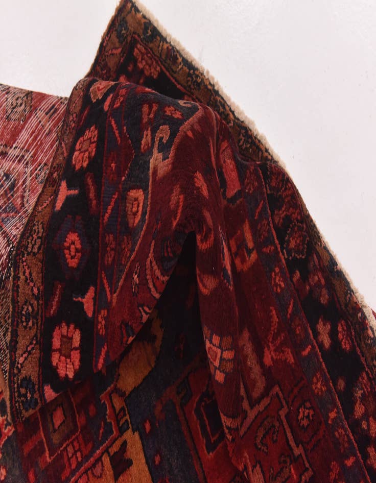 Detail image of 5' 10 x 9' 5 Hand Knotted Nahavand Persian Wool Rug