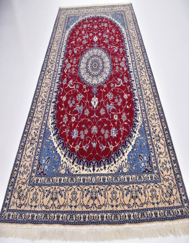 Detail image of 6' 8 x 10' Hand Knotted Nain Persian Rug