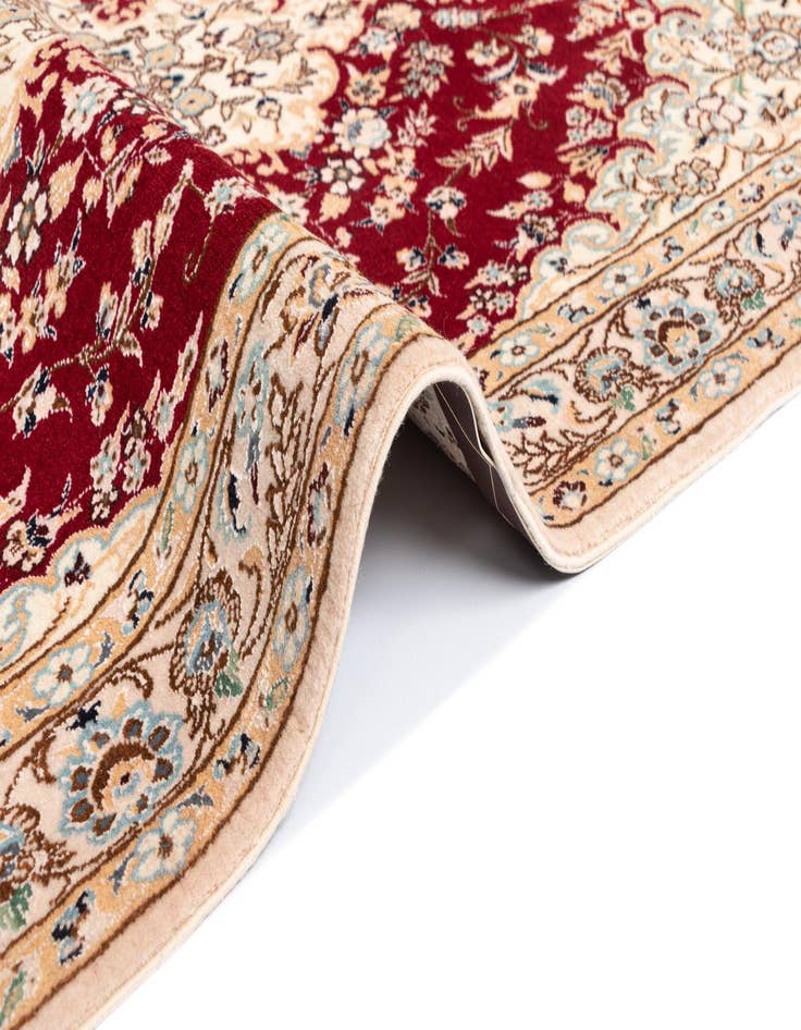 Detail image of 3' 1 x 5' 1 Nain Rug