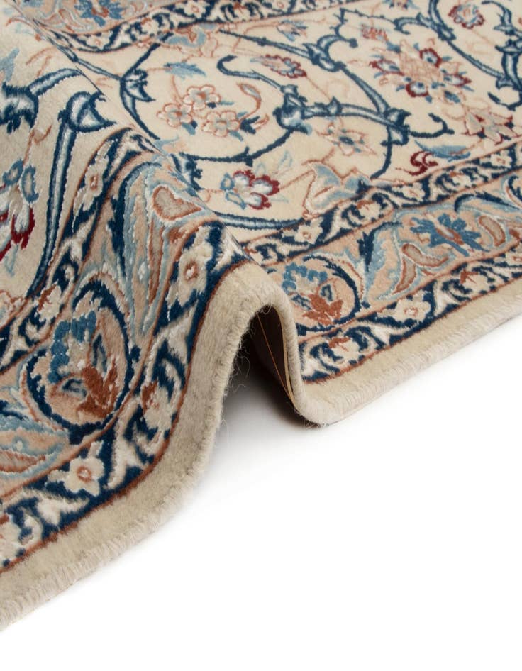 Detail image of 8' 10 x 12' 4 Hand Knotted Nain Persian Rug