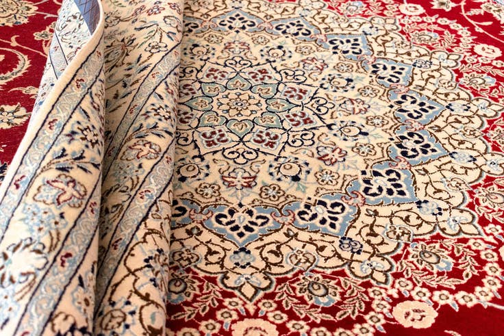 Detail image of 8' 2 x 11' 5 Hand Knotted Nain Persian Rug