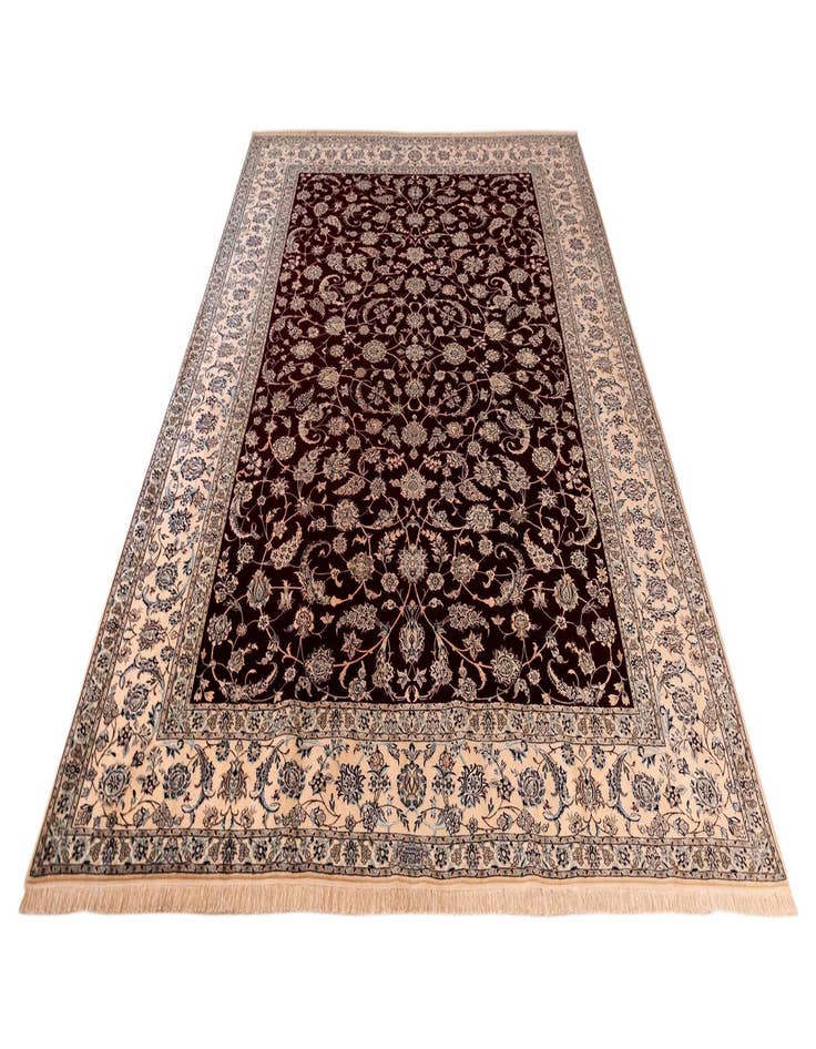 Detail image of 8' 5 x 11' 10 Nain Rug