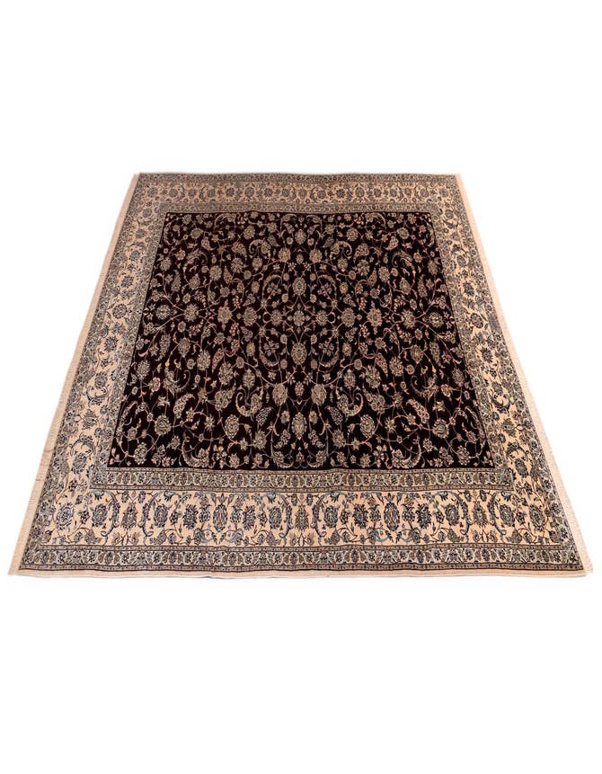 Detail image of 8' 5 x 11' 10 Nain Rug