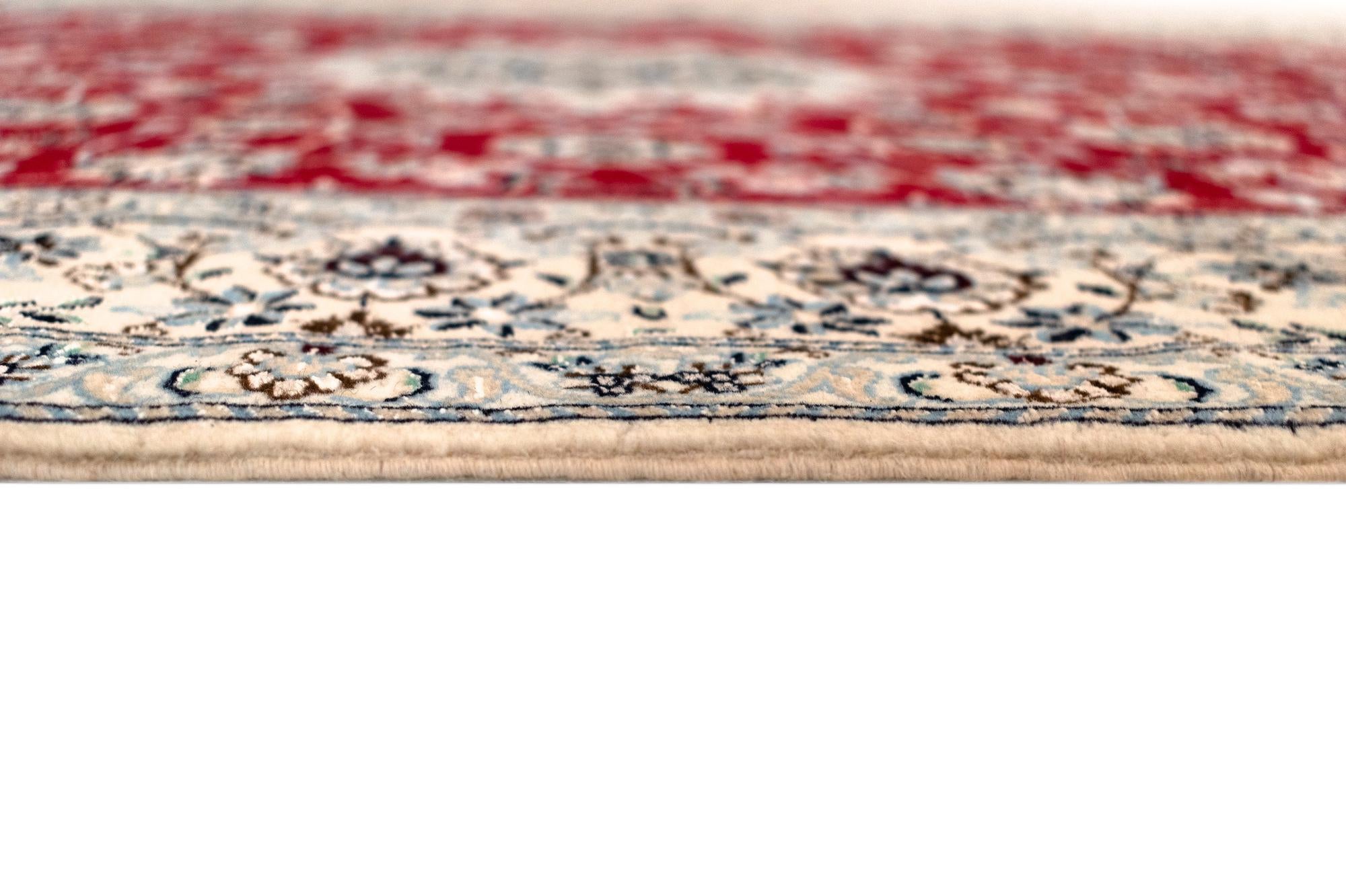 4' 1 x 6' 1 Nain Rug