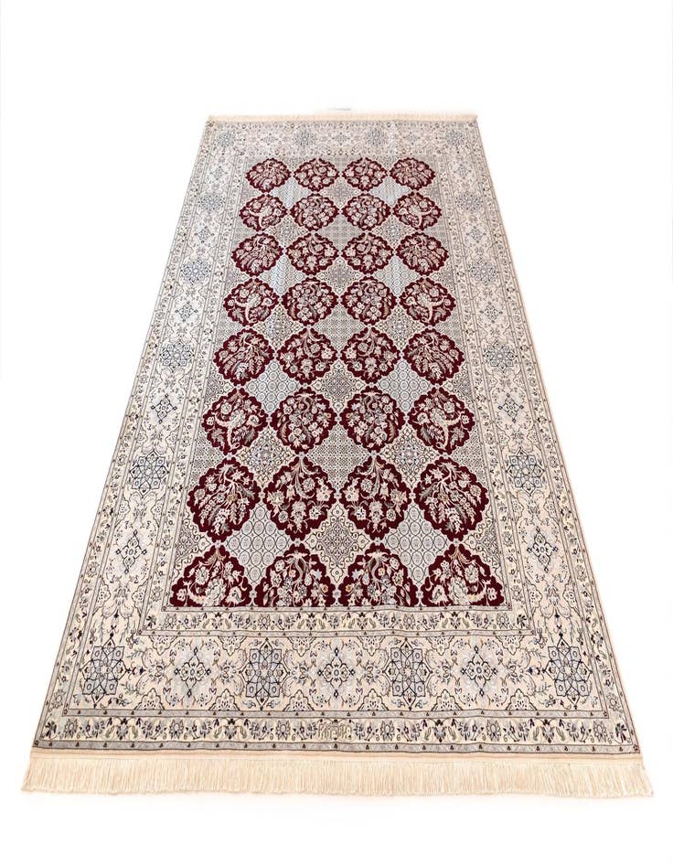 Detail image of 6' 9 x 10' 1 Nain Rug