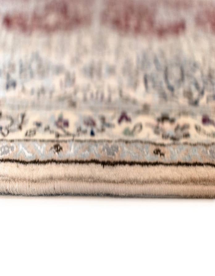 Detail image of 6' 9 x 10' 1 Nain Rug