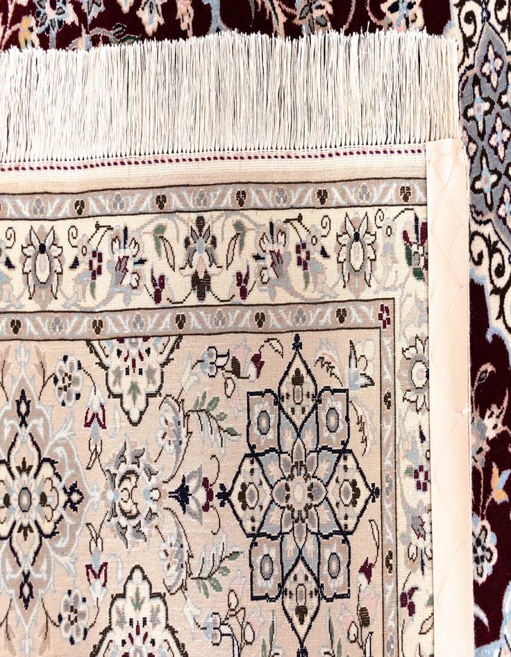 Detail image of 6' 9 x 10' 1 Nain Rug
