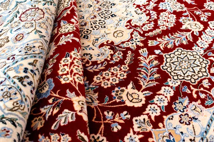 5' 7 x 8' 8 Nain Rug