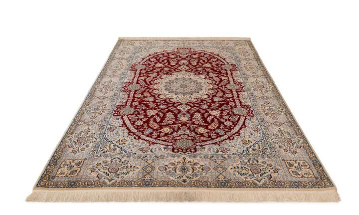 5' 7 x 8' 8 Nain Rug