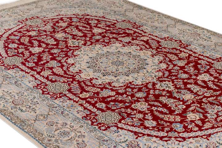 5' 7 x 8' 8 Nain Rug