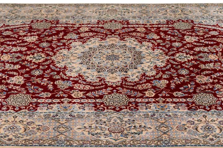 5' 7 x 8' 8 Nain Rug