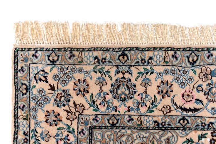 Detail image of 4' 4 x 6' 2 Nain Rug
